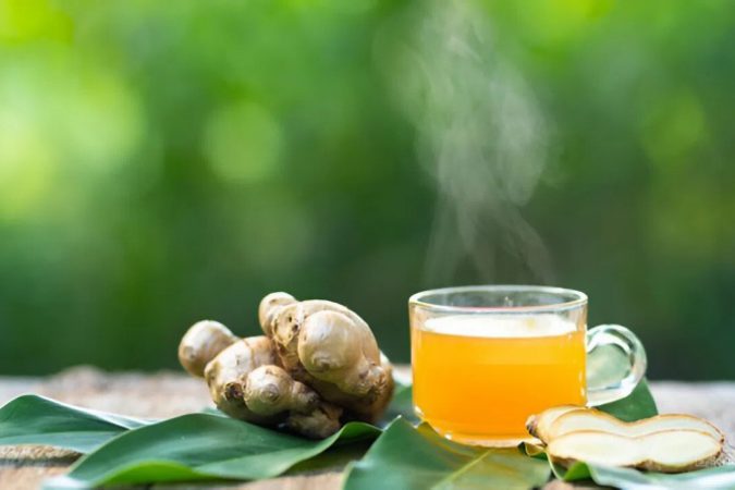 Lợi ích của việc uống nước gừng ấm vào buổi tối
