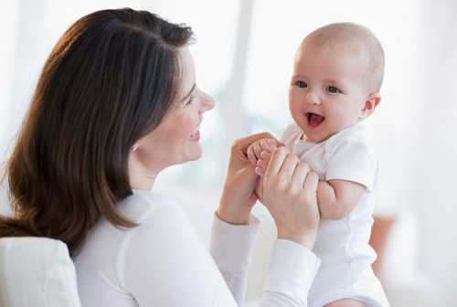 Bổ sung Vitamin cho trẻ: Bí quyết bổ sung vitamin D đúng cách để con phát triển tối ưu