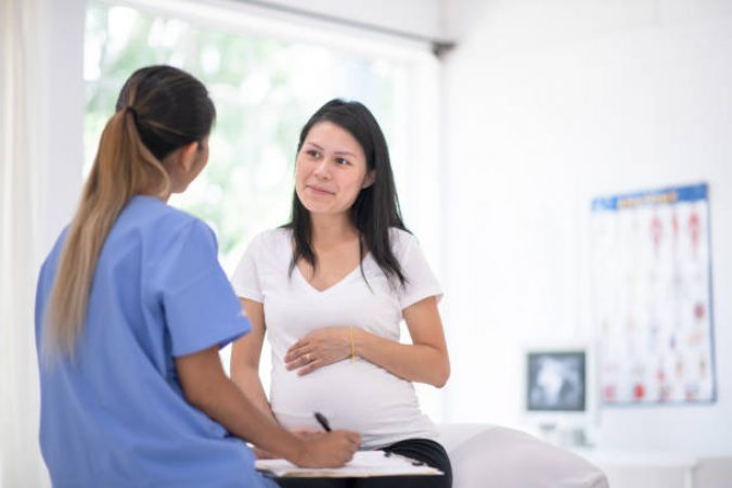 Hành trình đặc biệt: Mẹ hoãn điều trị ung thư để con chào đời an toàn
