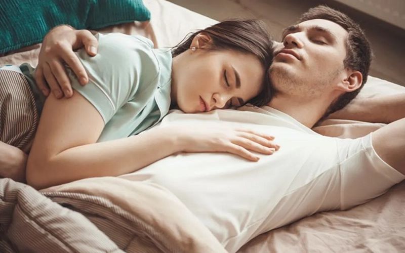 Lâu ngày không “Chuyện Ấy”: Điều gì xảy ra đối với cơ thể?