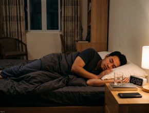 Giờ đi ngủ tốt nhất: Khung giờ ngủ hợp lý theo lứa tuổi